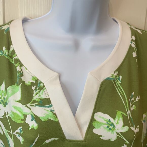 Isaacmizrahi Live Large V Neck Short Sleeve MIdi Green White Floral Summer Dress - Picture 4 of 11